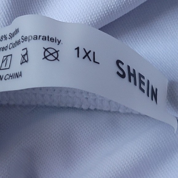 SHEIN Women's One-Piece Swimsuit Stretch Plus size 1XL. - Picture 7 of 9